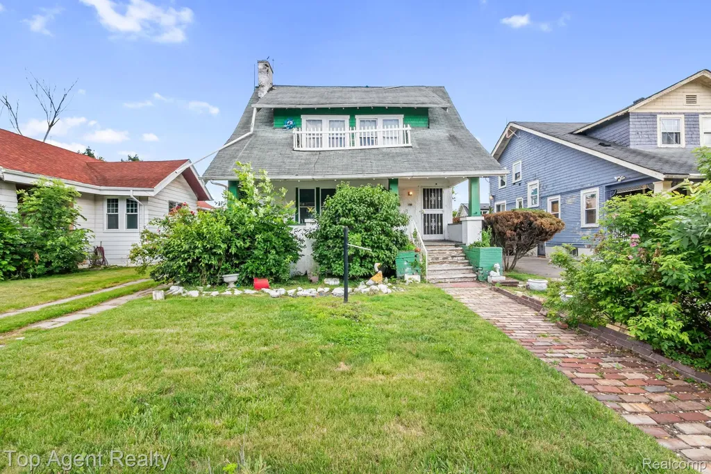 195 Eason Street Highland Park City MI 48203