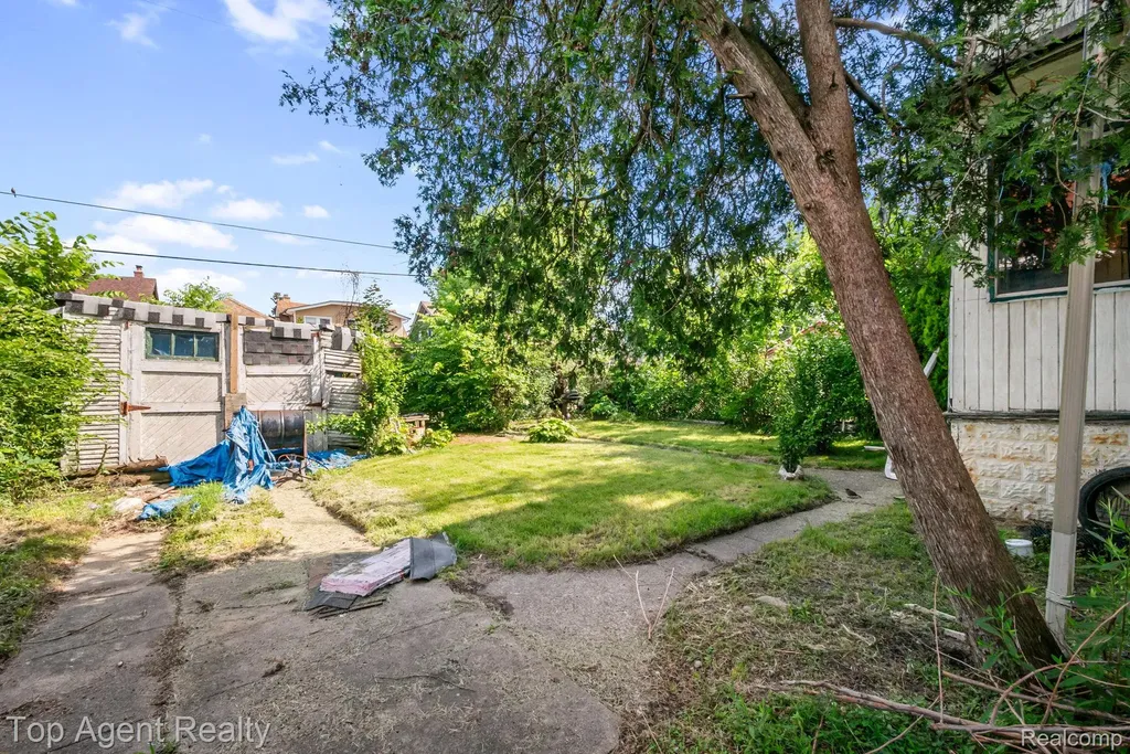 195 Eason Street Highland Park City MI 48203