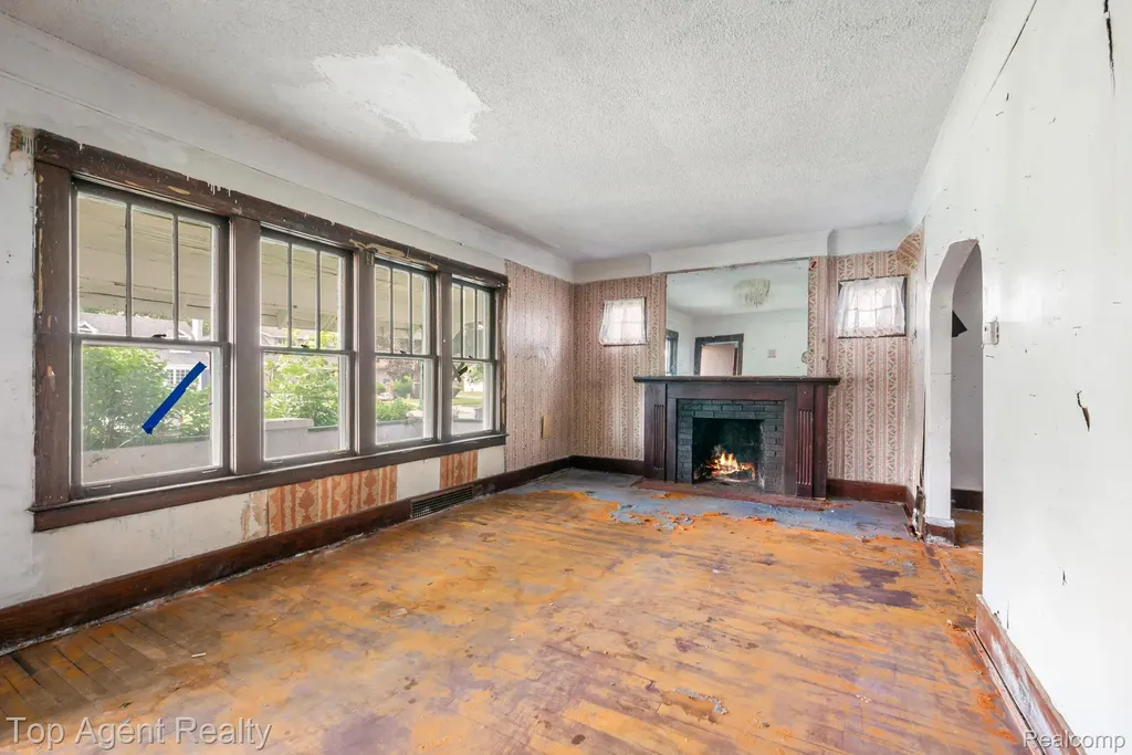 195 Eason Street Highland Park City MI 48203