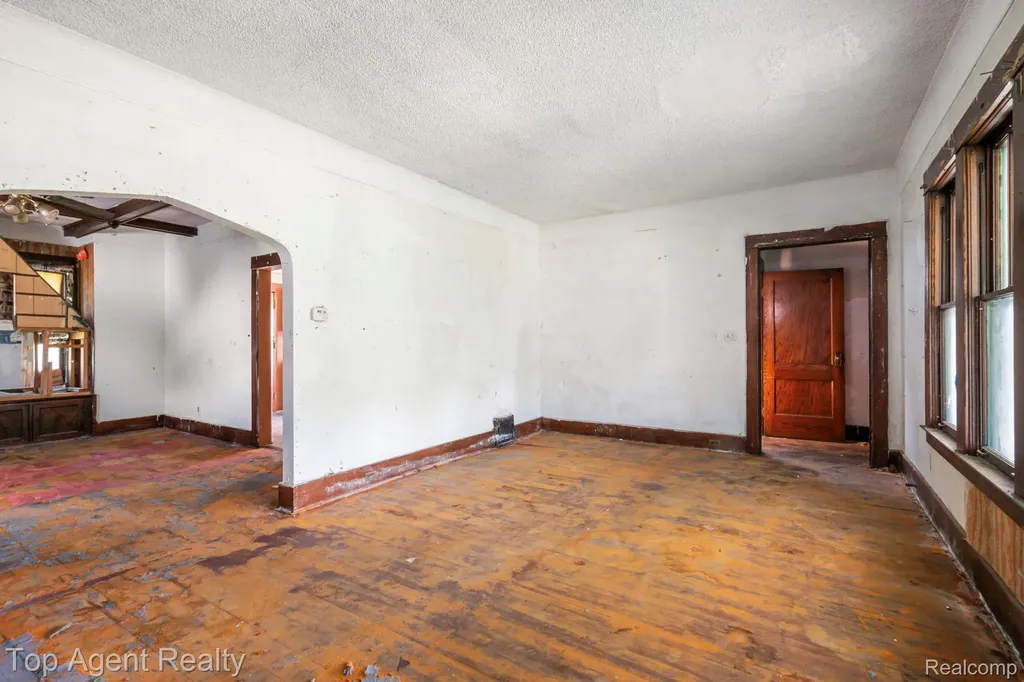 195 Eason Street Highland Park City MI 48203