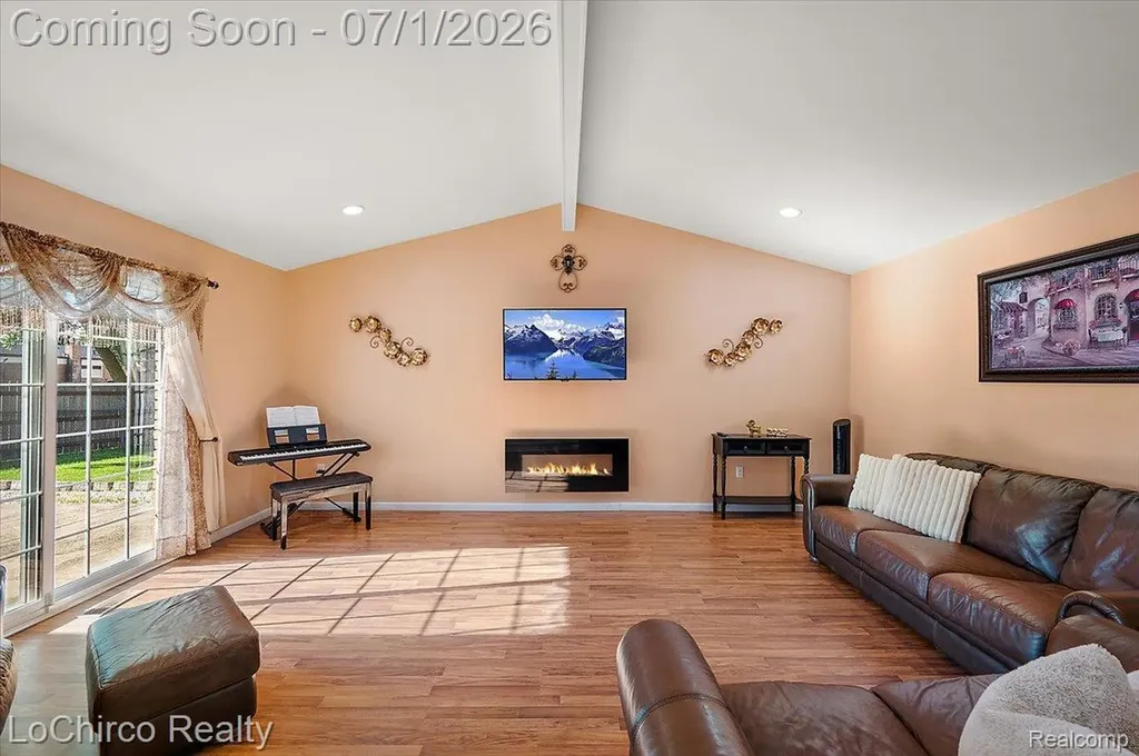 2619 Nadine Drive Sterling Heights City MI 48310