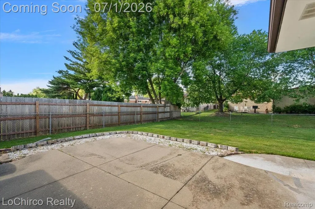 2619 Nadine Drive Sterling Heights City MI 48310