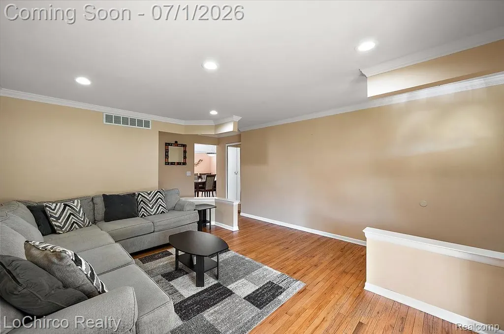 2619 Nadine Drive Sterling Heights City MI 48310