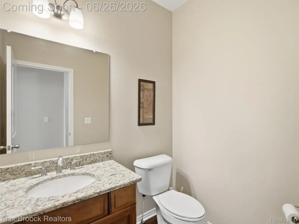 583 Birchcrest Court Oakland Charter Township MI 48363
