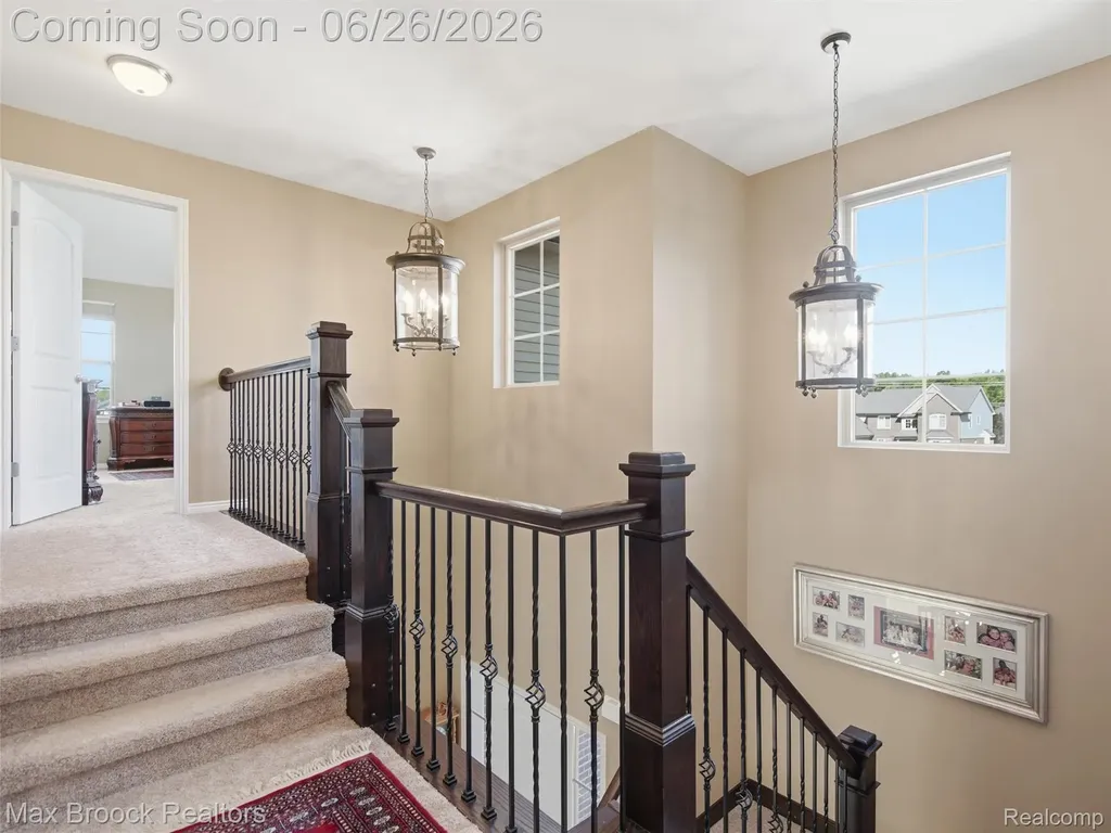 583 Birchcrest Court Oakland Charter Township MI 48363