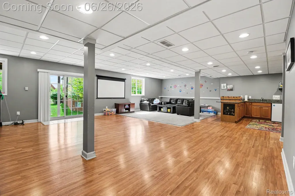 49847 Parkside Drive Northville Township MI 48168