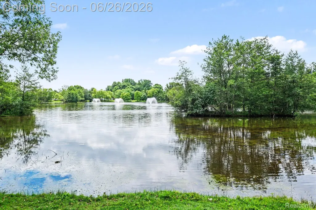 49847 Parkside Drive Northville Township MI 48168