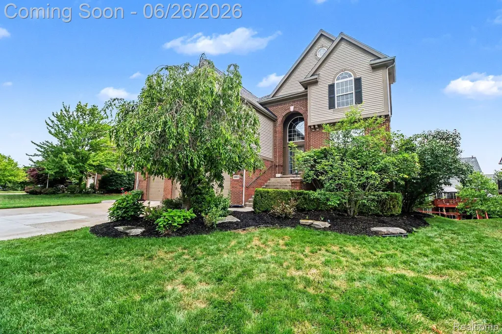 49847 Parkside Drive Northville Township MI 48168