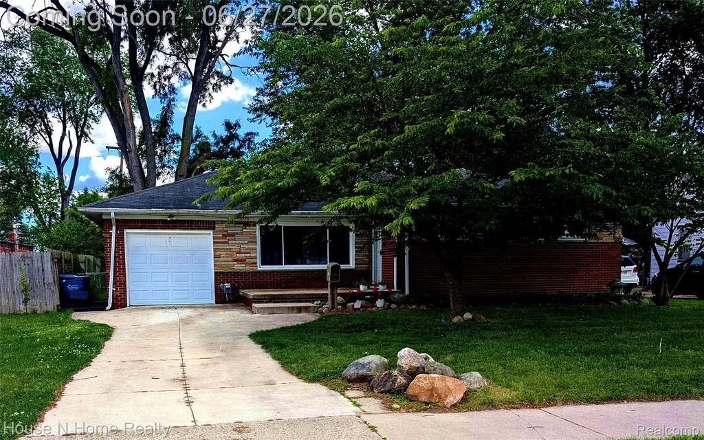 3998 Capitol Avenue Warren City MI 48091