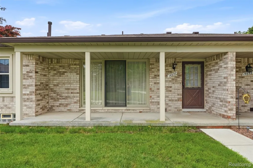 14897 Dover Court Shelby Charter Township MI 48315
