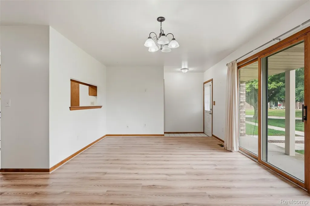 14897 Dover Court Shelby Charter Township MI 48315