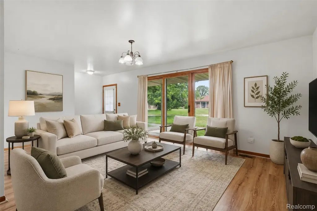 14897 Dover Court Shelby Charter Township MI 48315