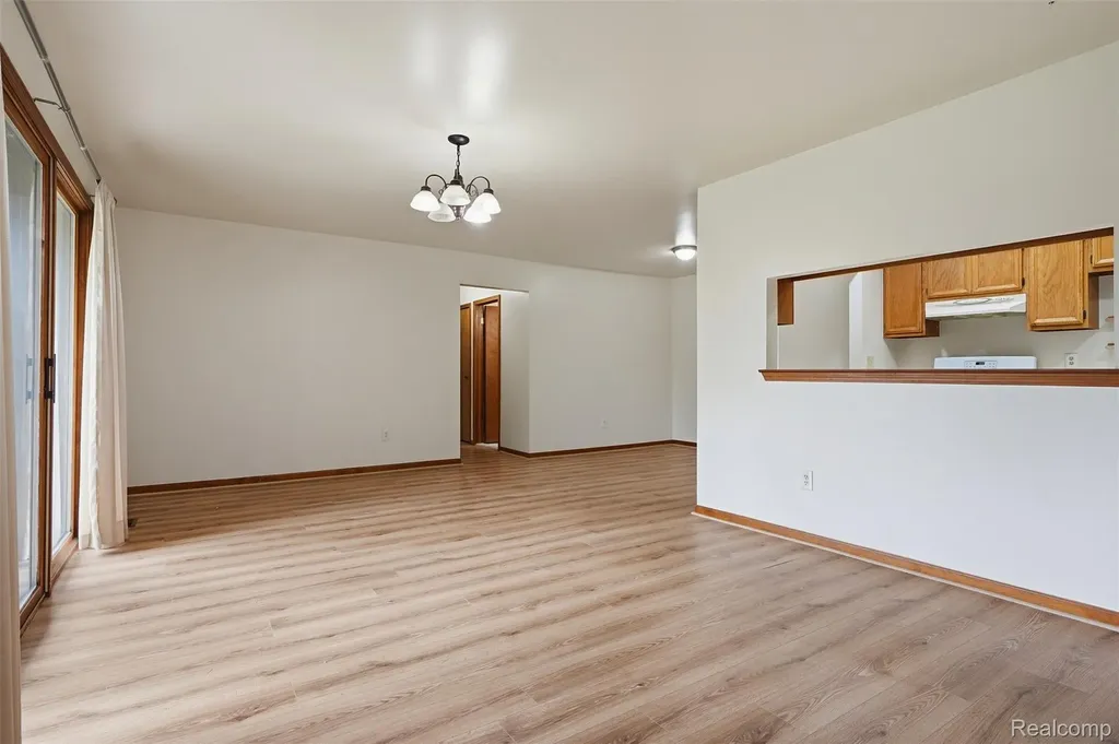 14897 Dover Court Shelby Charter Township MI 48315