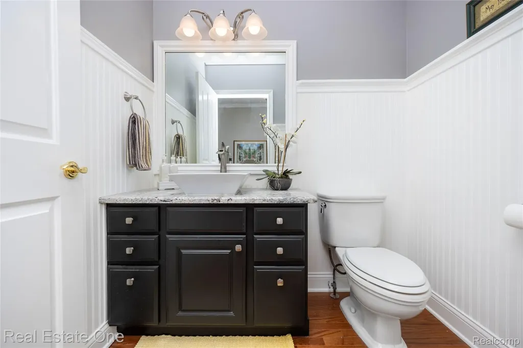 3633 Orion Oaks Drive Orion Charter Township MI 48360