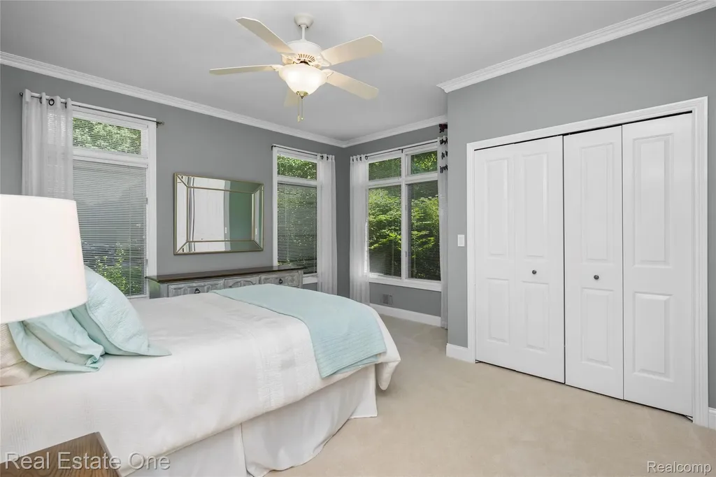 3633 Orion Oaks Drive Orion Charter Township MI 48360