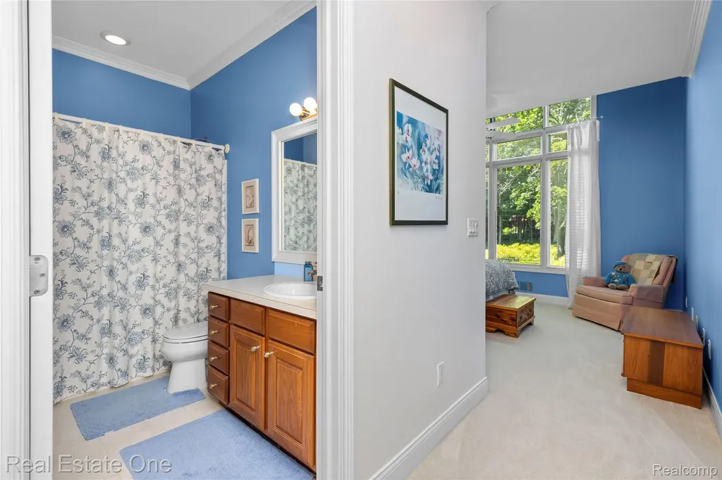 3633 Orion Oaks Drive Orion Charter Township MI 48360
