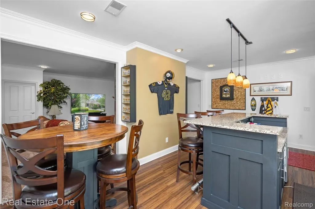 3633 Orion Oaks Drive Orion Charter Township MI 48360