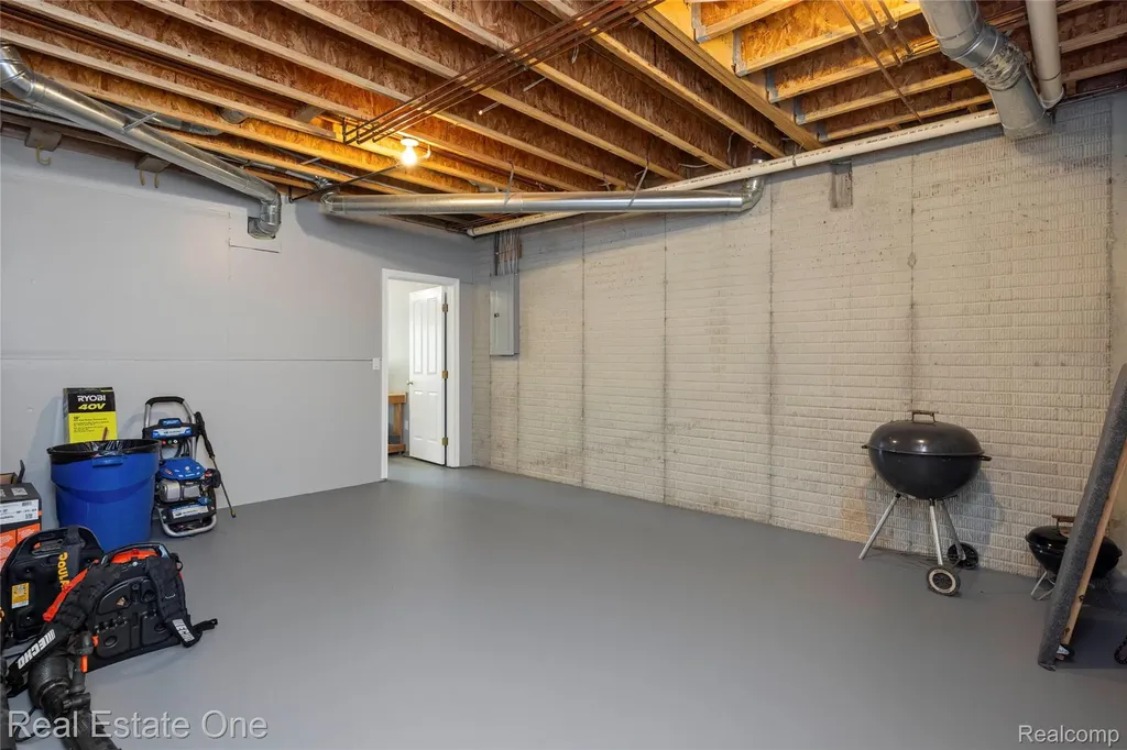 3633 Orion Oaks Drive Orion Charter Township MI 48360