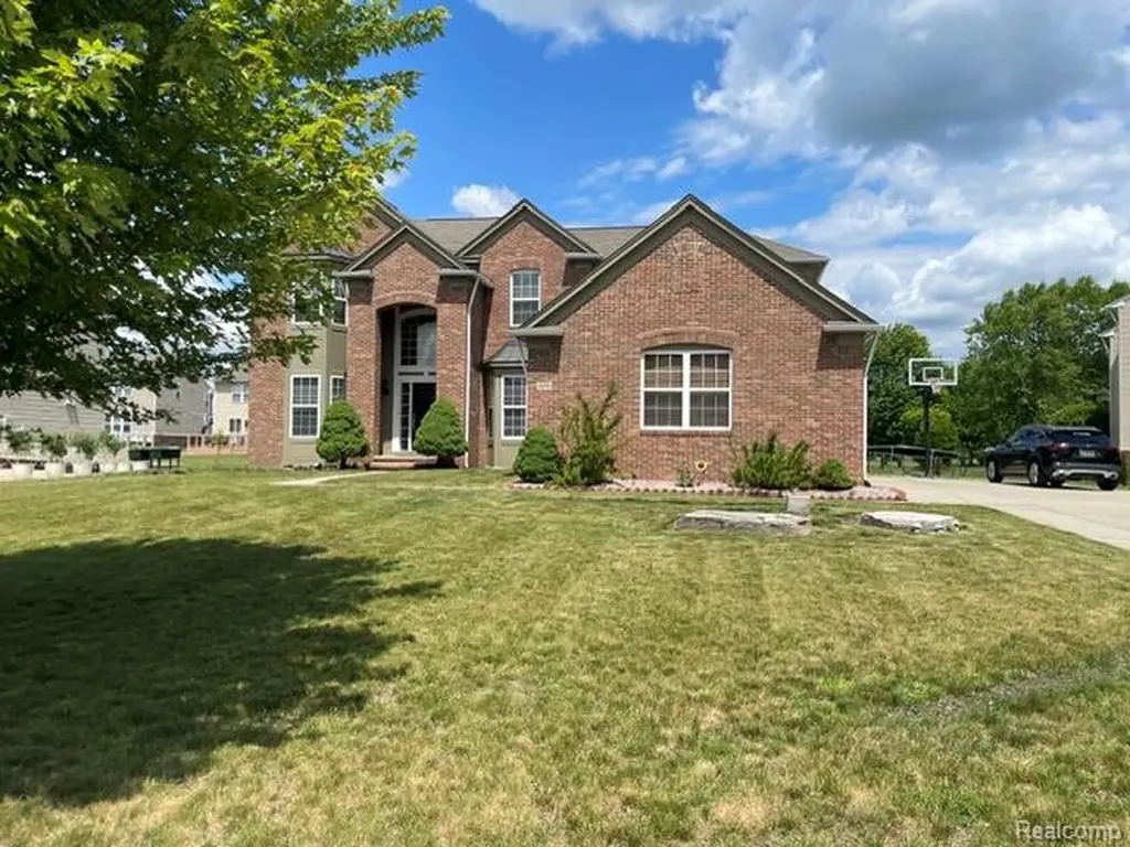 6275 Opal Lane Grand Blanc Charter Township MI 48439