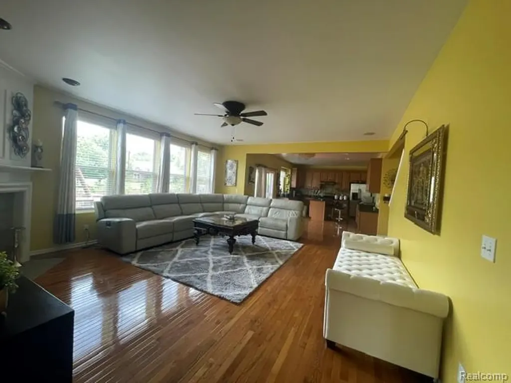 6275 Opal Lane Grand Blanc Charter Township MI 48439