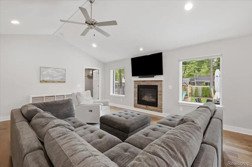 5915 Chickadee Lane Independence Charter Township MI 48346