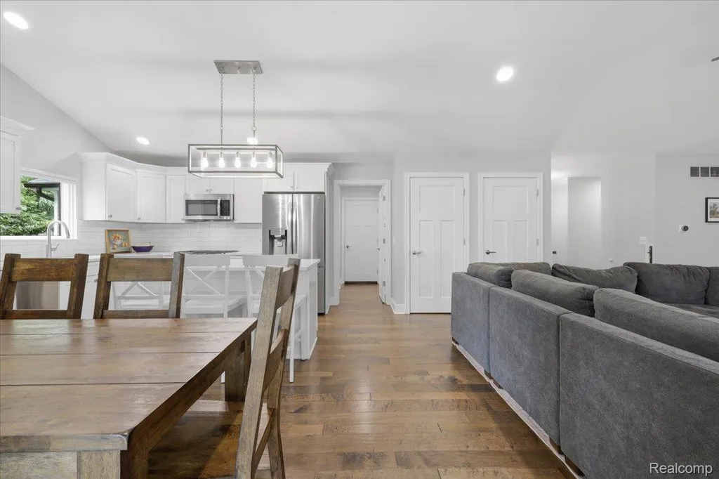 5915 Chickadee Lane Independence Charter Township MI 48346