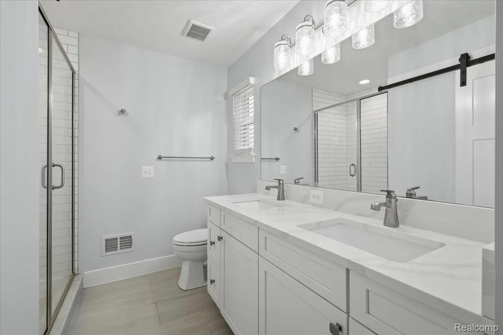 5915 Chickadee Lane Independence Charter Township MI 48346