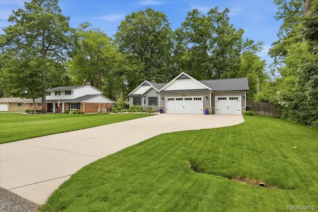 5915 Chickadee Lane Independence Charter Township MI 48346