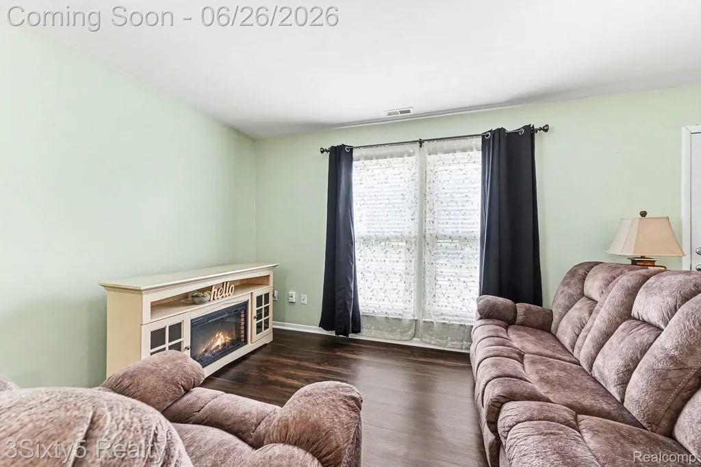 6836 New Providence Way Canton Charter Township MI 48187