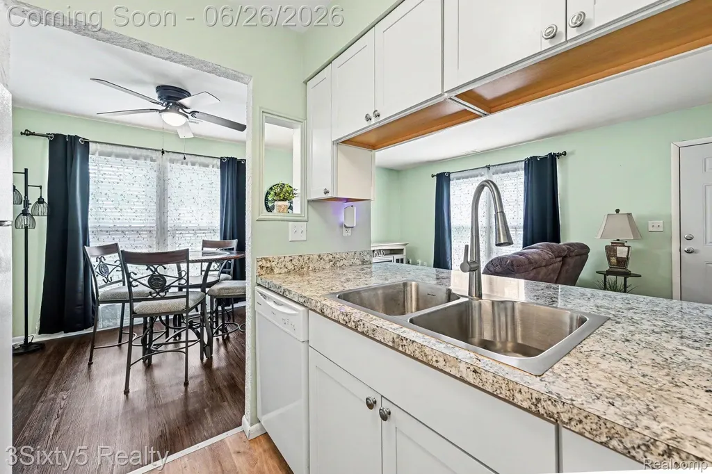 6836 New Providence Way Canton Charter Township MI 48187