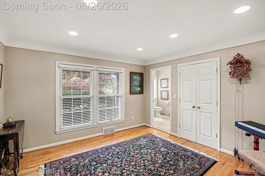 3794 Shellmarr Lane Bloomfield Hills City MI 48302