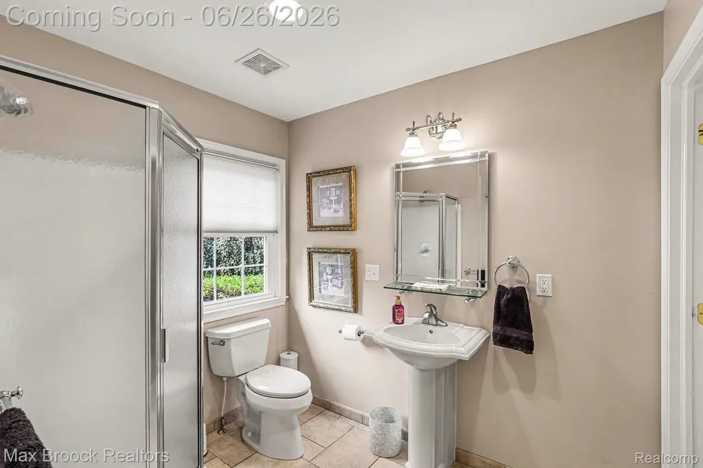 3794 Shellmarr Lane Bloomfield Hills City MI 48302