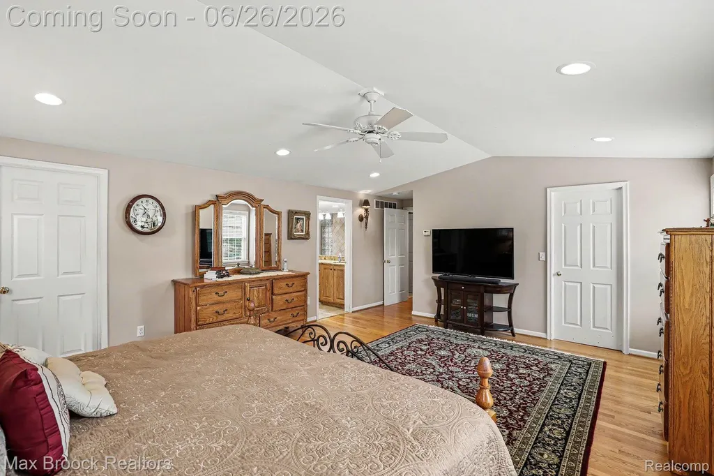 3794 Shellmarr Lane Bloomfield Hills City MI 48302
