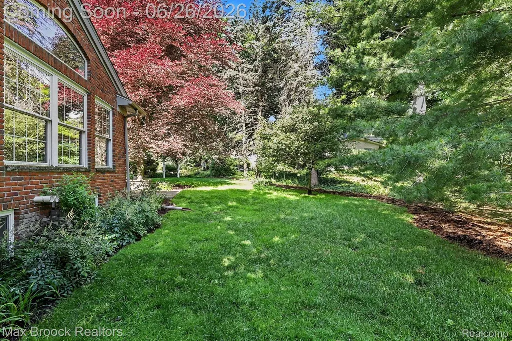 3794 Shellmarr Lane Bloomfield Hills City MI 48302
