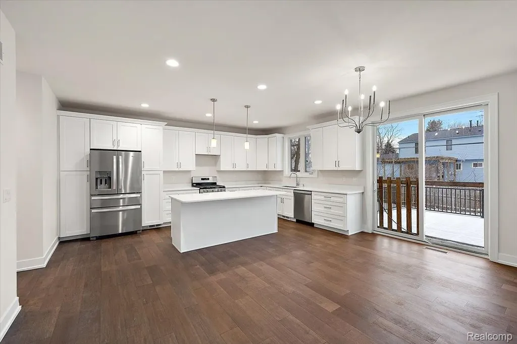 2911 Walsh Drive Rochester Hills City MI 48309