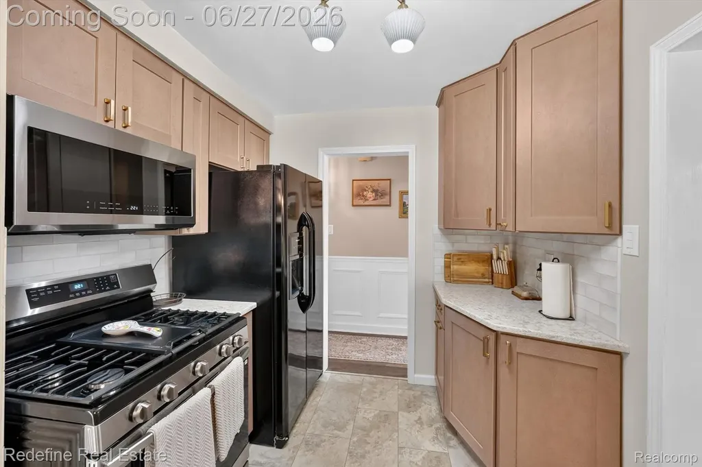 13547 Brest Street Southgate City MI 48195