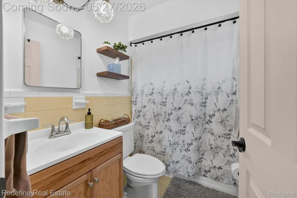 13547 Brest Street Southgate City MI 48195
