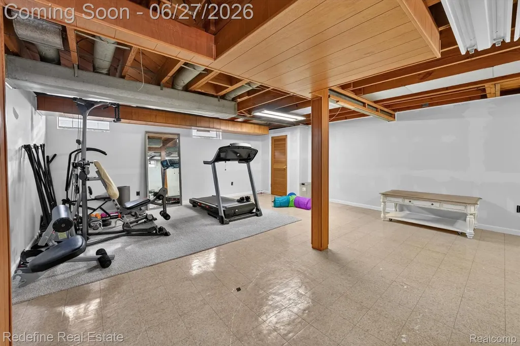 13547 Brest Street Southgate City MI 48195