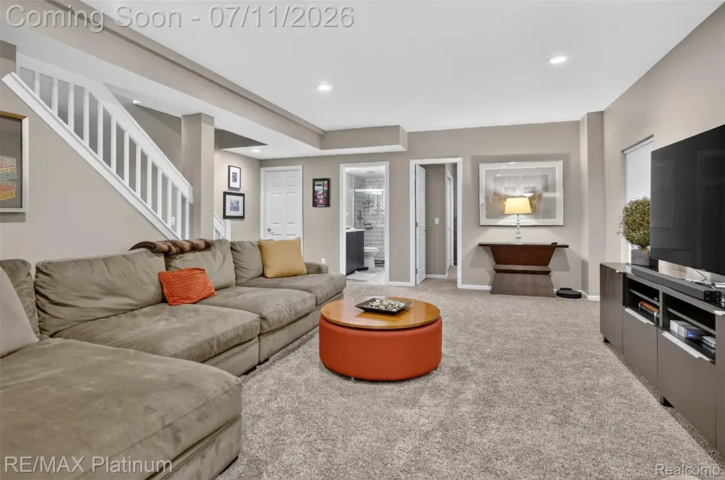 4455 Villa France Drive Genoa Township MI 48116