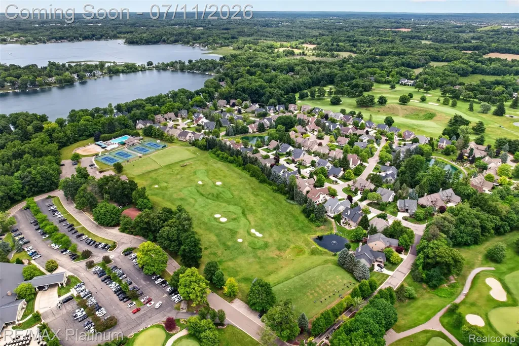 4455 Villa France Drive Genoa Township MI 48116