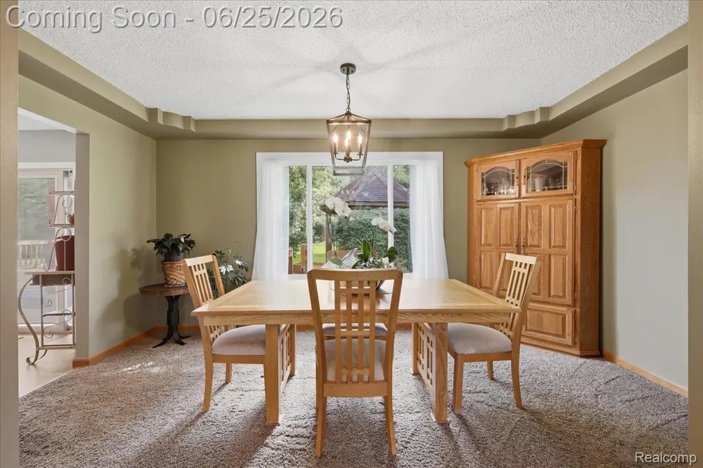 5762 Garnet Circle Independence Charter Township MI 48348