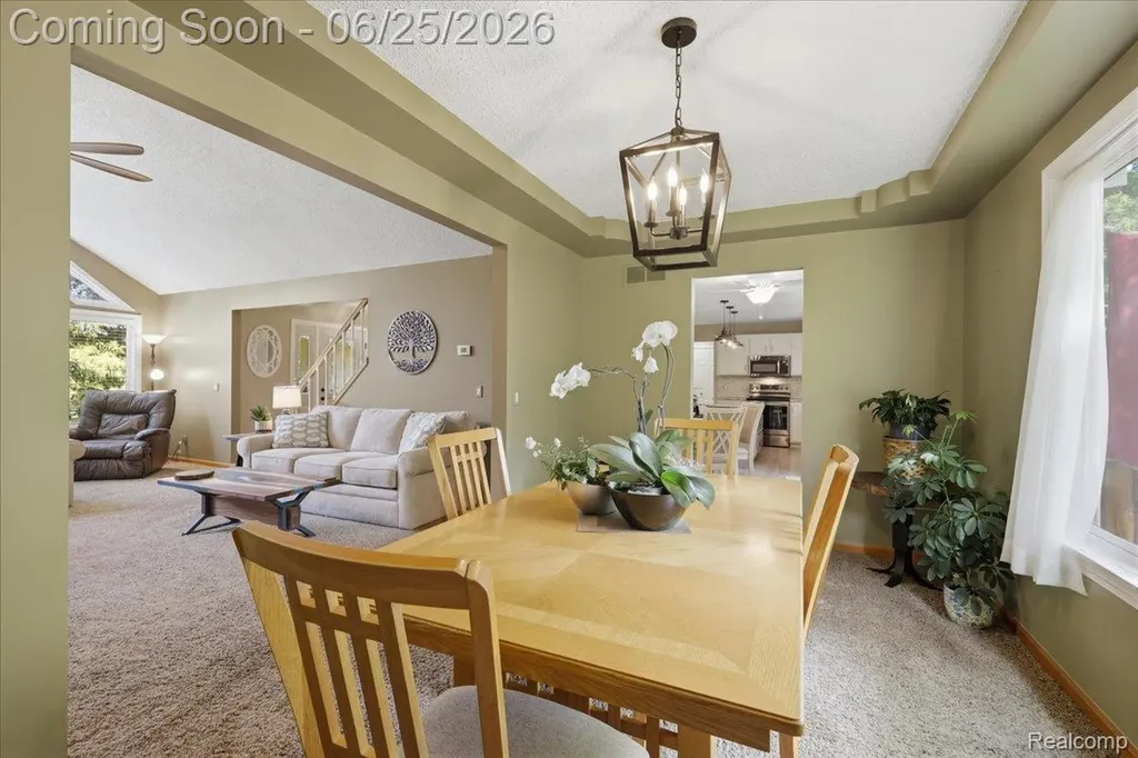 5762 Garnet Circle Independence Charter Township MI 48348