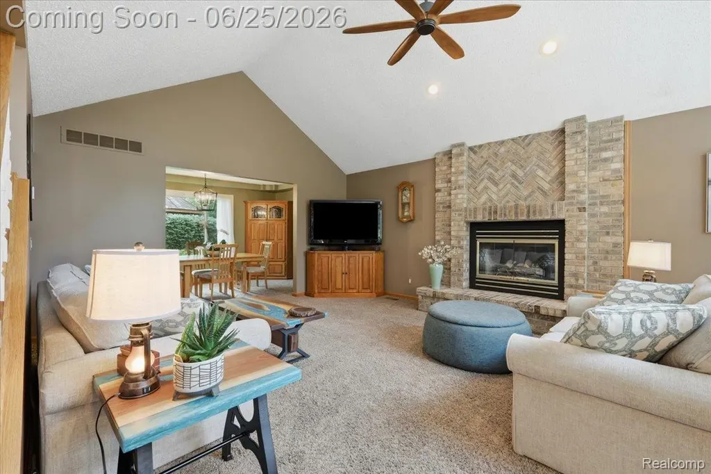5762 Garnet Circle Independence Charter Township MI 48348
