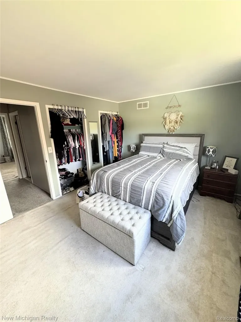 29208 Brittany Drive Roseville City MI 48066