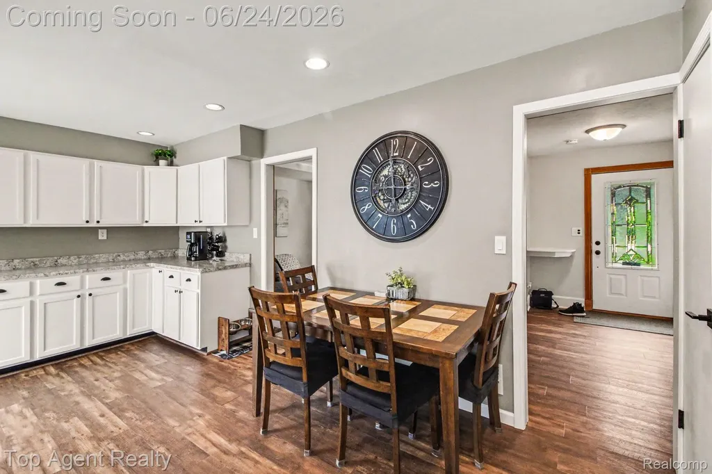 41636 Tetley Drive Sterling Heights City MI 48313