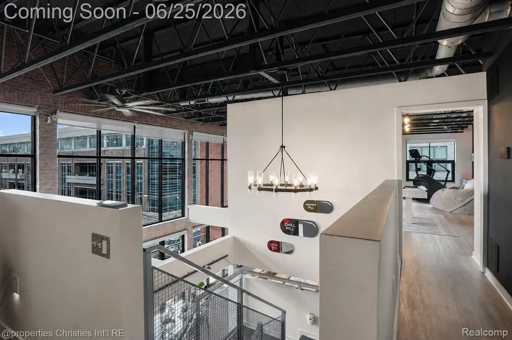 111 N Main Street Royal Oak City MI 48067