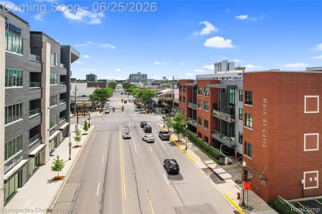 111 N Main Street Royal Oak City MI 48067