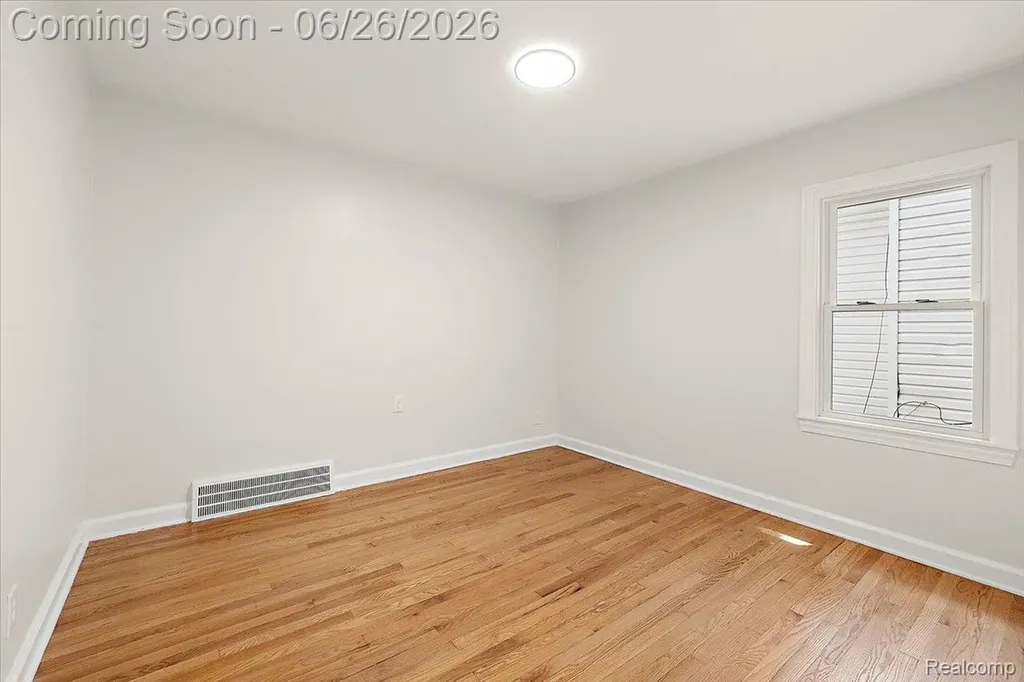 603 S Vermont Avenue Royal Oak City MI 48067