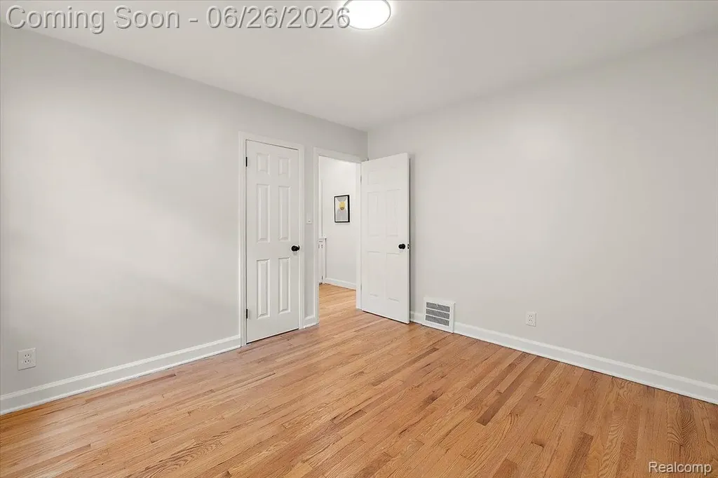 603 S Vermont Avenue Royal Oak City MI 48067