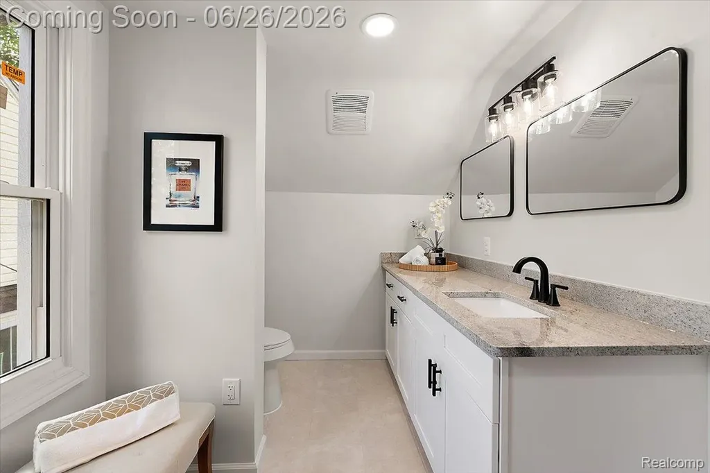 603 S Vermont Avenue Royal Oak City MI 48067